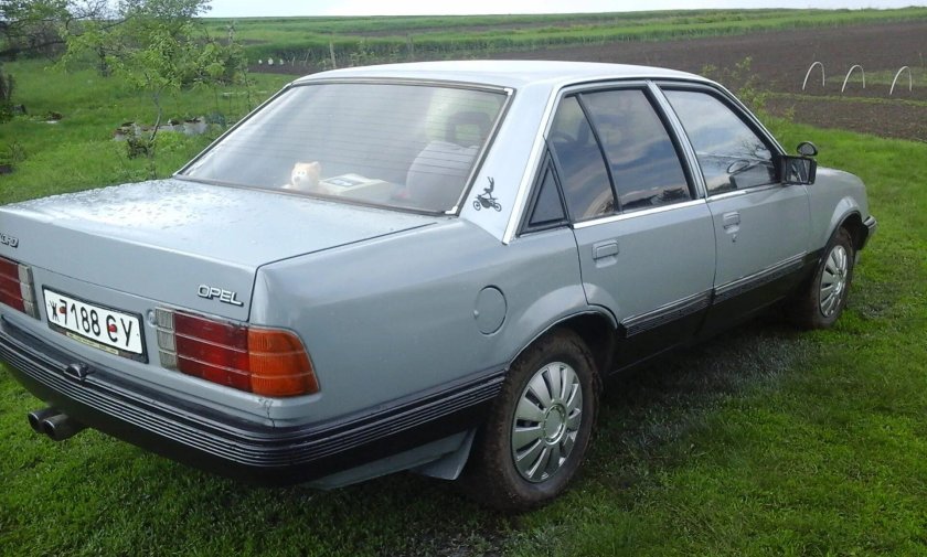 Opel Rekord e1