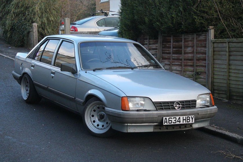 Opel Rekord 1984