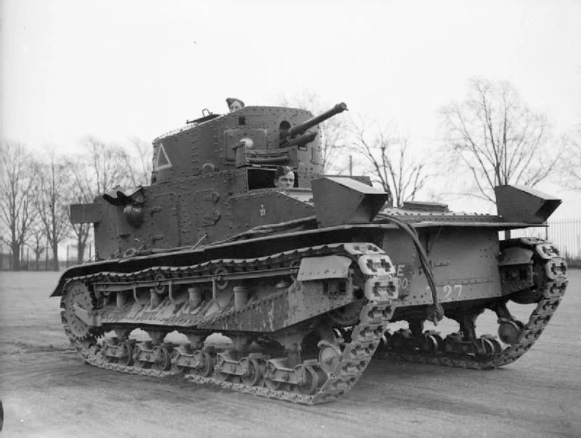 Виккерс Медиум Марк 1