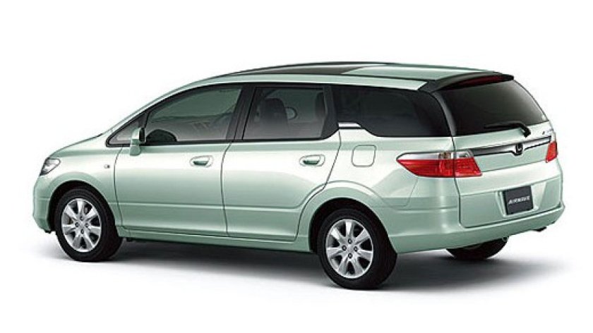 Машина Honda Airwave