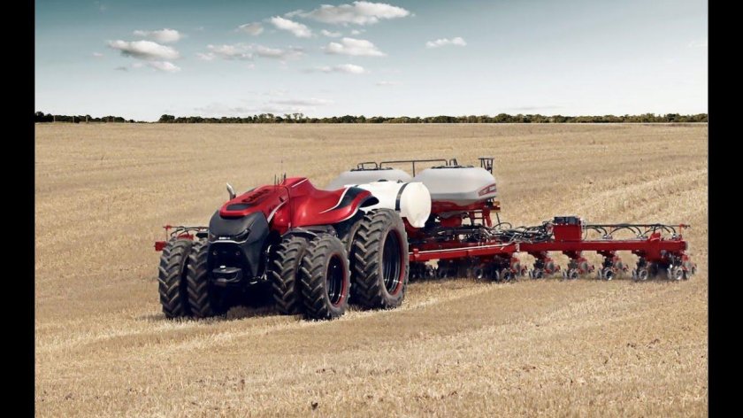 Автономный трактор Case IH