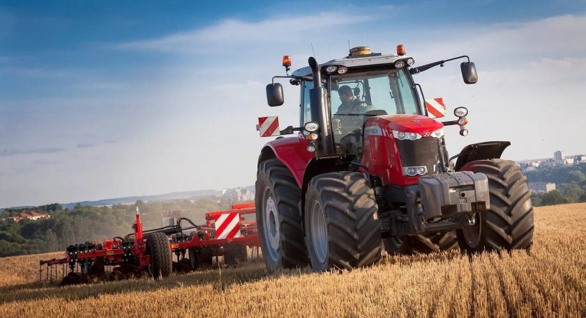 Трактор Massey Ferguson mf7724