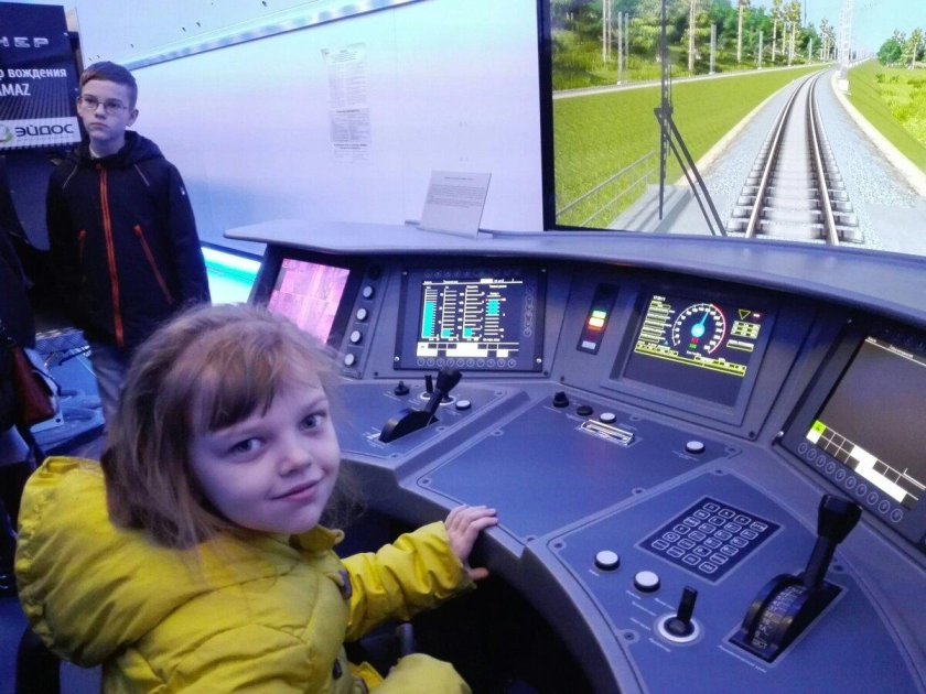 Тренажер кабина машиниста музей ржд