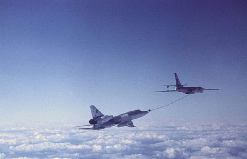 Ту-22м3 дозаправка в воздухе