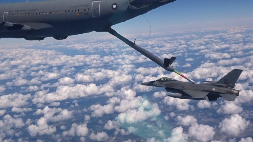 Миг-31 дозаправка