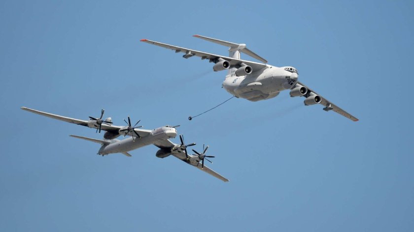 Ил-78 дозаправка