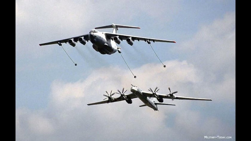 Бомбардировщик ту-95мс