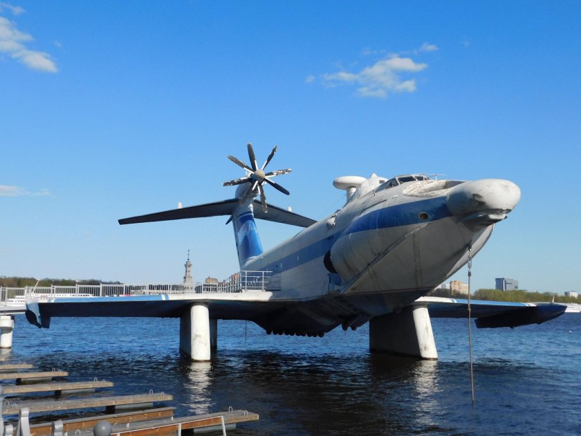 Экраноплан Лунь