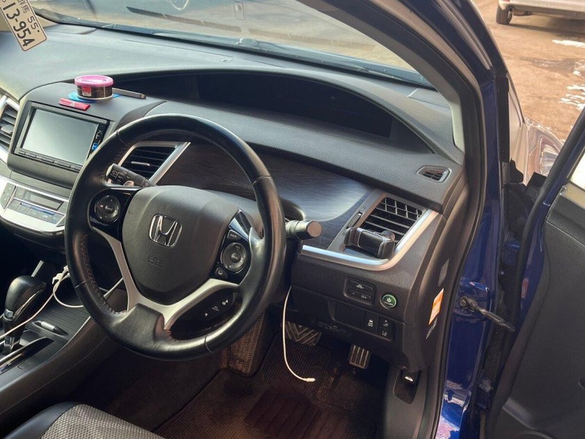 Honda jade hybrid 2015