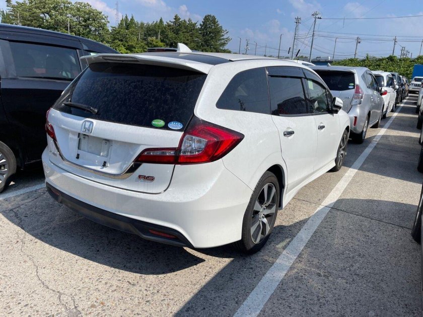 Honda универсал Jade