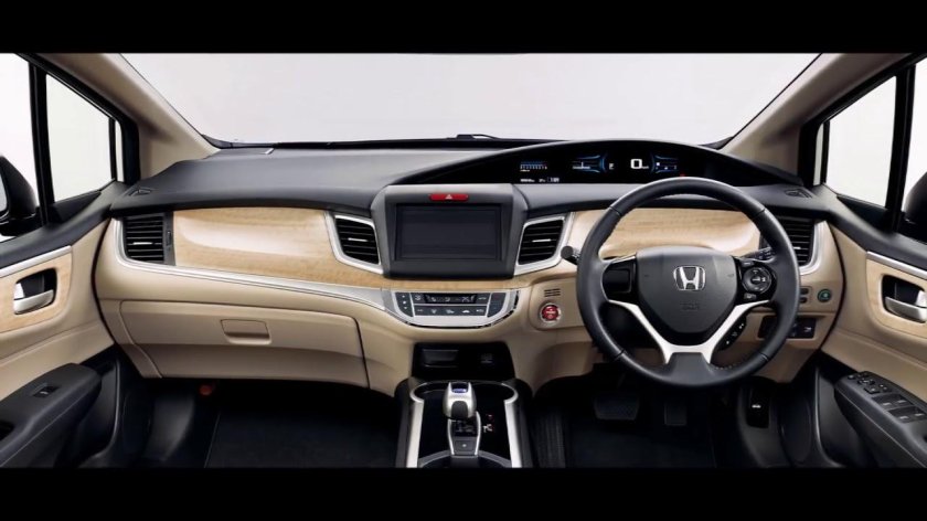 Хонда Jade гибрид