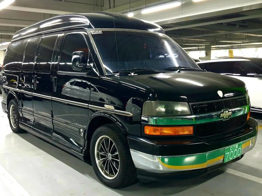 Минивэн шевроле эксплорер