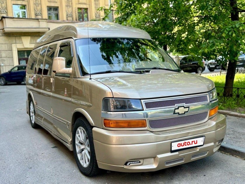 Новый микроавтобус шевроле транспортер