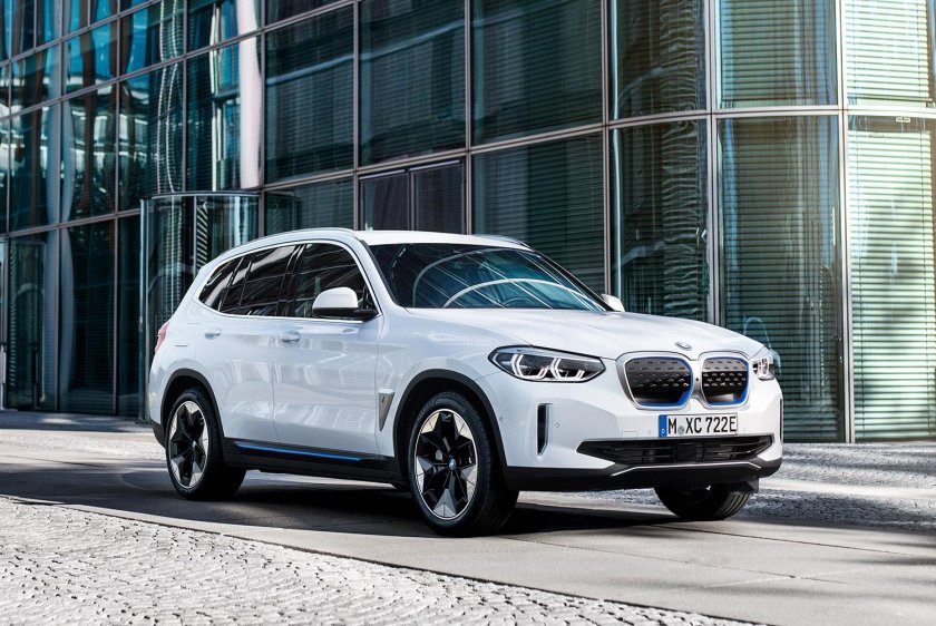 BMW IX 2021