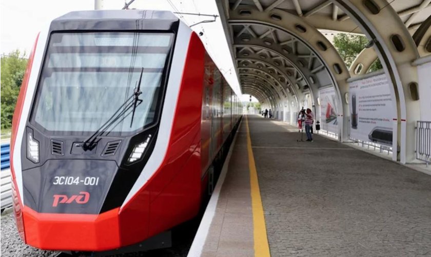 ЭС 104 Восток электропоезд