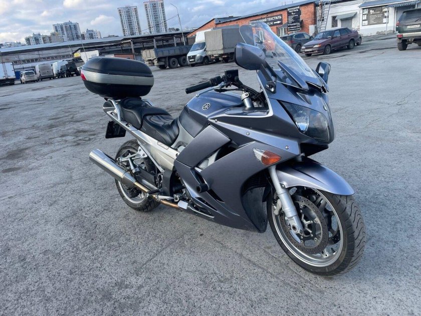 Ямаха спорт турист 1300 2007 год серый
