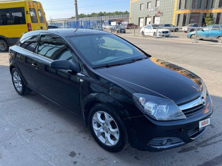 Opel Astra GTC 2006