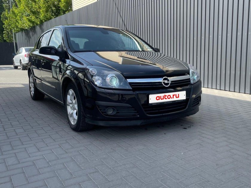 Опель астра h хэтчбек 2010