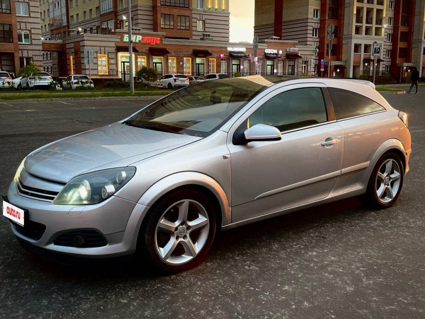 Opel astra gtc 2006