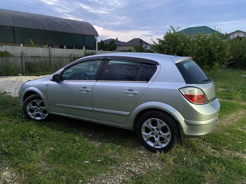 Опель Астра 2006