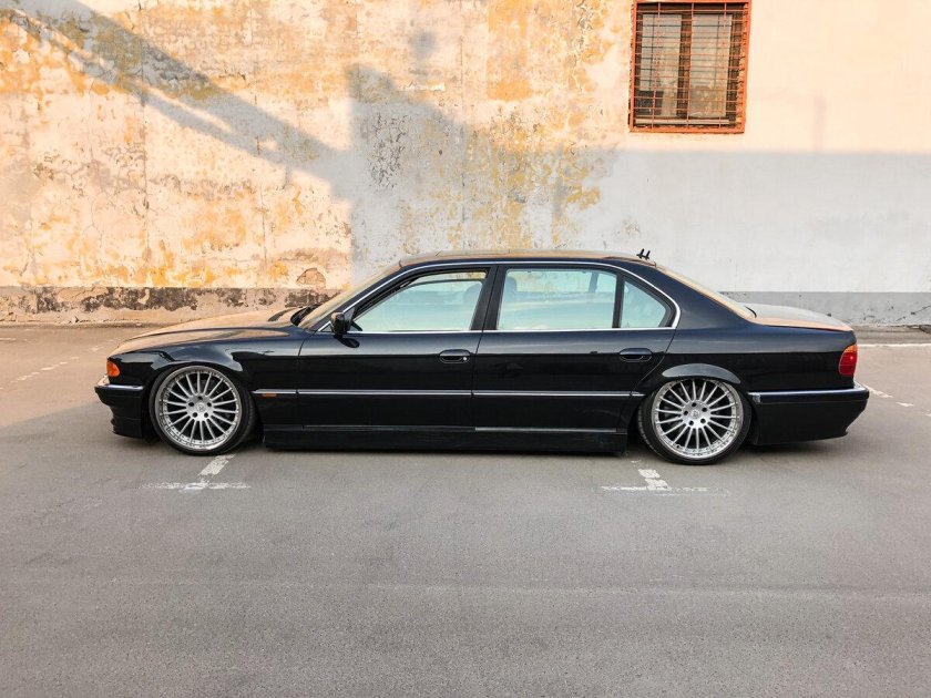 BMW 740li e38