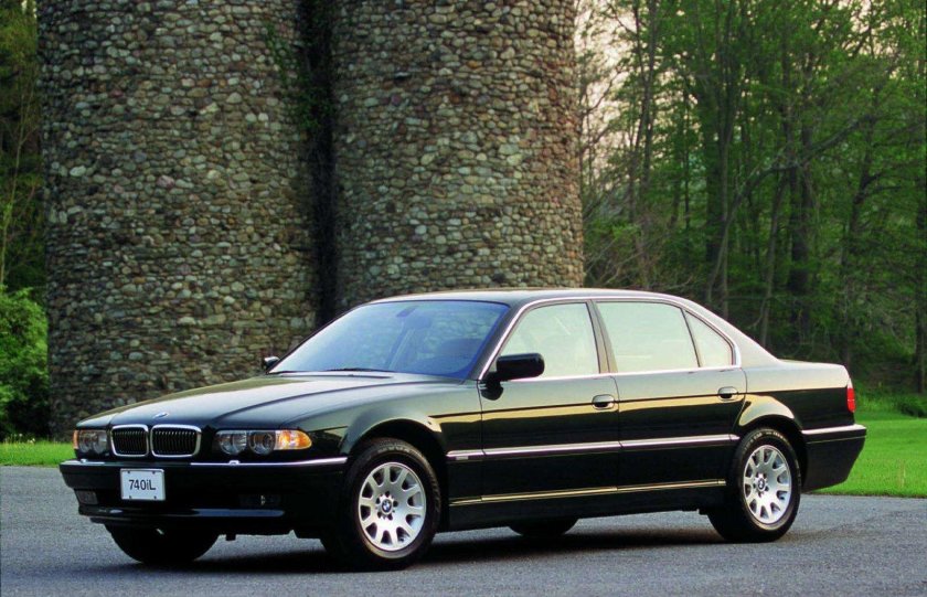 BMW 740il