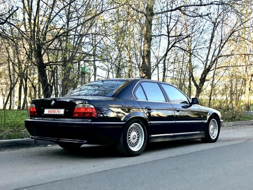 БМВ 740 38 спортивная