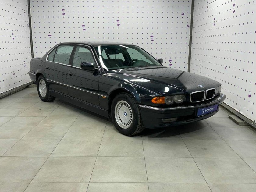 Бмв 7 2001 года