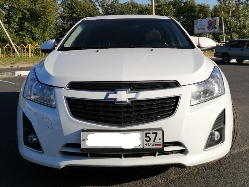 Шевроле Круз Рестайлинг белый