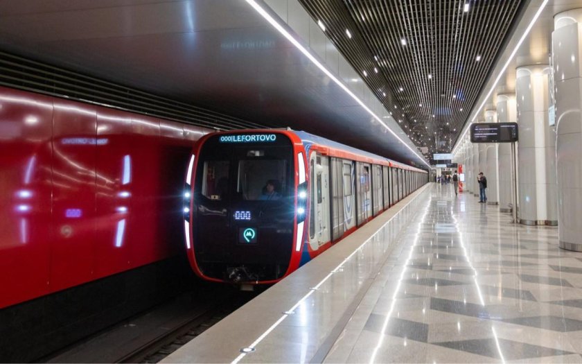 Москва 2020 поезд метро