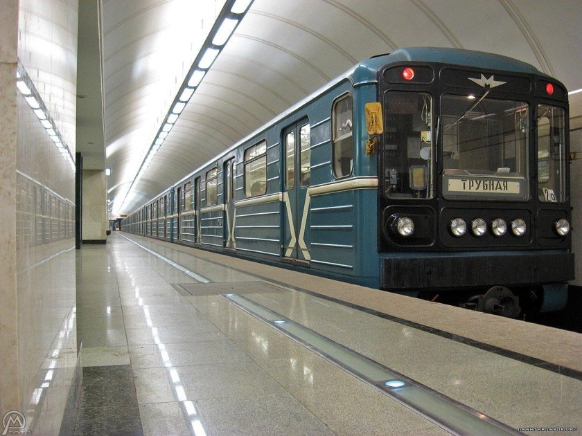 Номерной 81-717/714