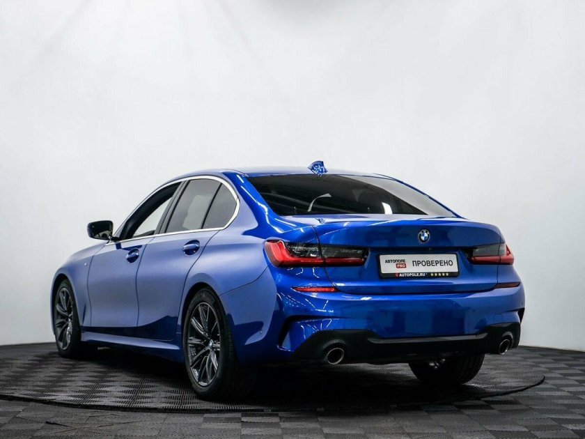 БМВ 3 синяя