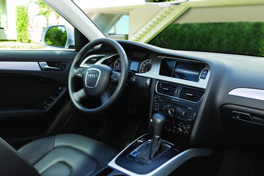 Audi a4 2010 Interior