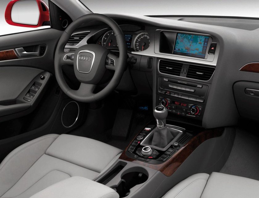 Audi a4 2008 салон