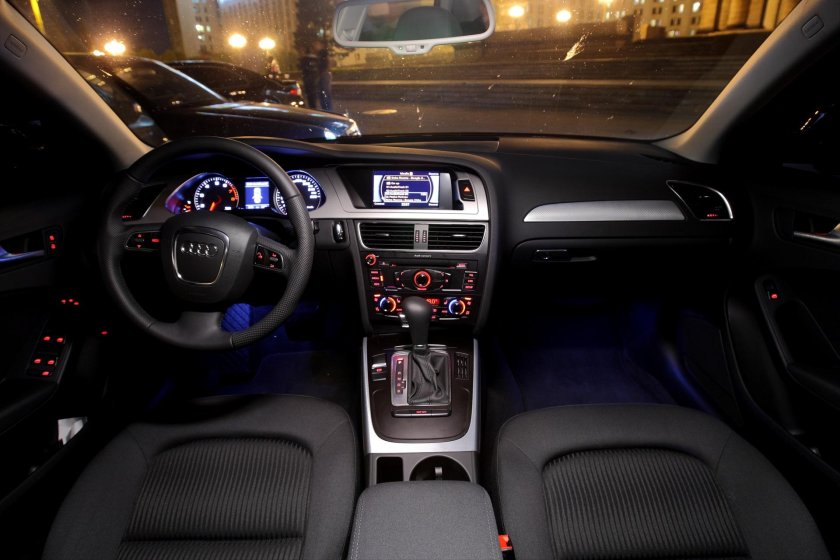 Ауди а4 2008 салон