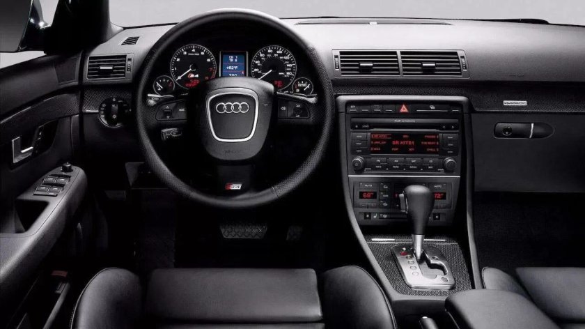 Audi a4 b7 Interior