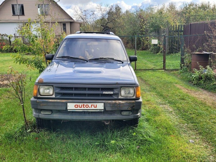 Mazda proceed Marvie