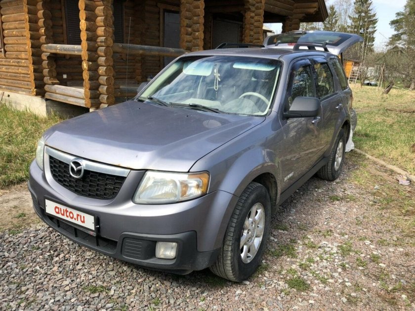 Mazda Tribute 2