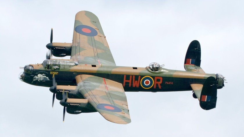 Самолет Avro 683 Lancaster