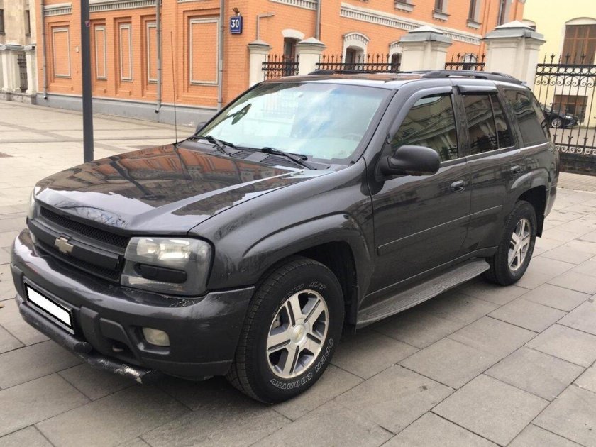 Chevrolet trailblazer 4.2 at