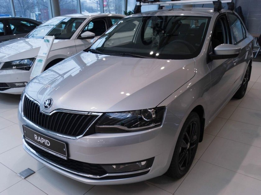 Шкода Рапид 2021