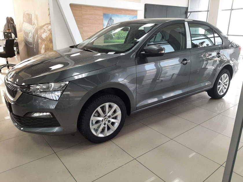 Серый Skoda Rapid II 1.6 at (110 л.с.) с пробегом