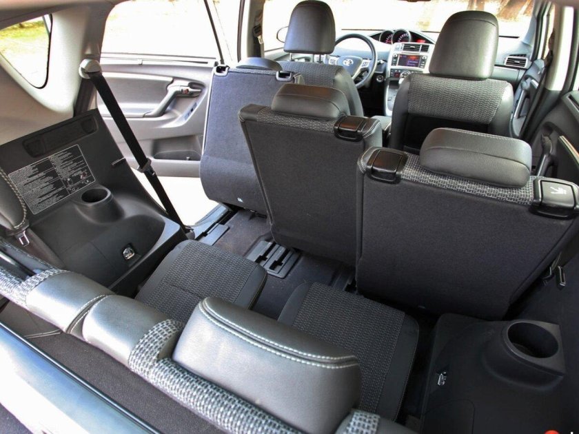 Тайота Вера 7 мест