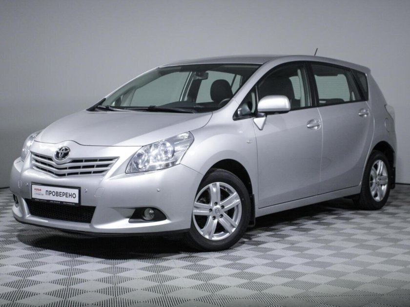 Toyota Verso 2011