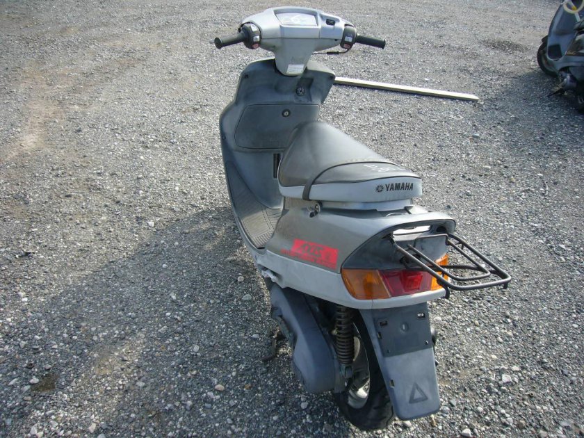 Yamaha Axis 90