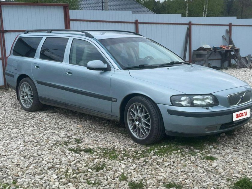 Volvo v70 2002