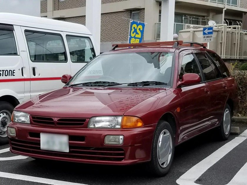 Mitsubishi libero gt