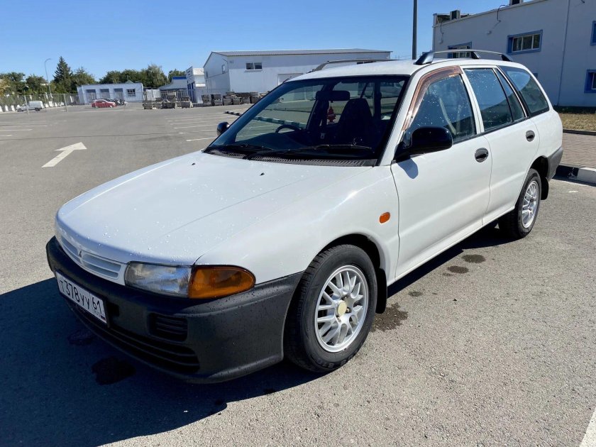 Mitsubishi libero 1999