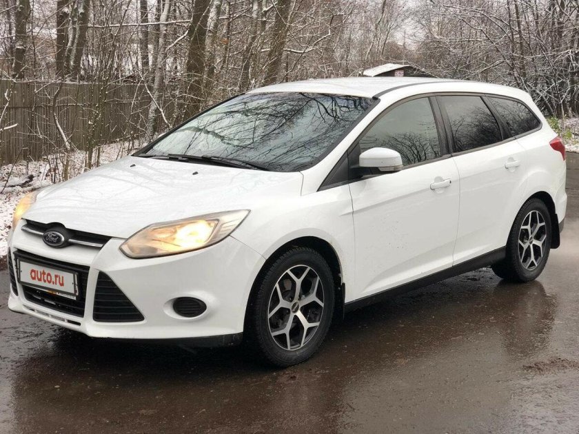 Форд фокус 3 универсал белый