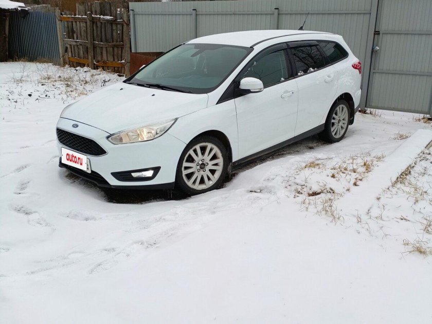 Ford focus 2016 белый